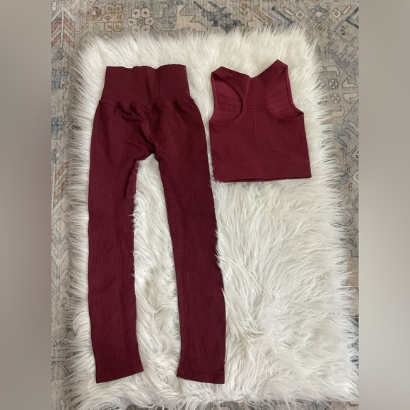 FREE PEOPLE SET WINE RED - Picture 2 of 4